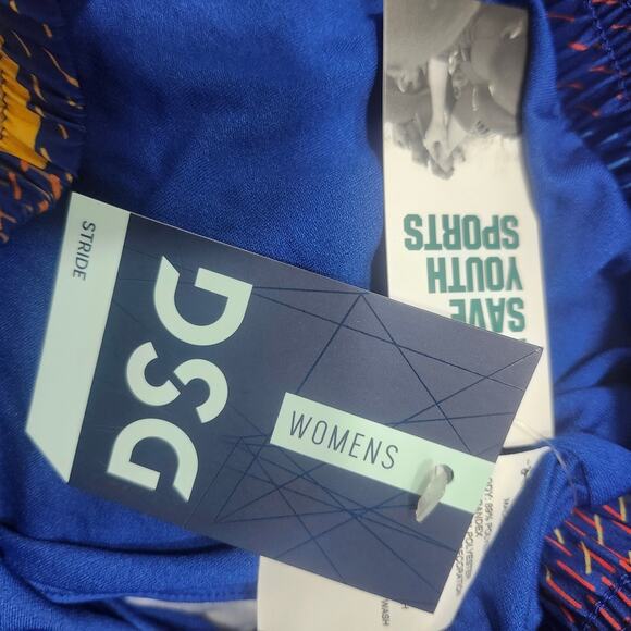 ❤️NWT❤️ DSG Blue and Yellow Patterned Women's Athletic Shorts - Small - Picture 6 of 8